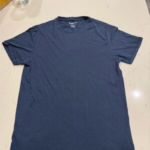 William Rast black T shirt M